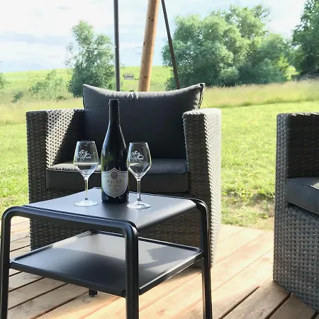 Budget Glamping Safaritent - La Grappe 럭셔리텐트 *